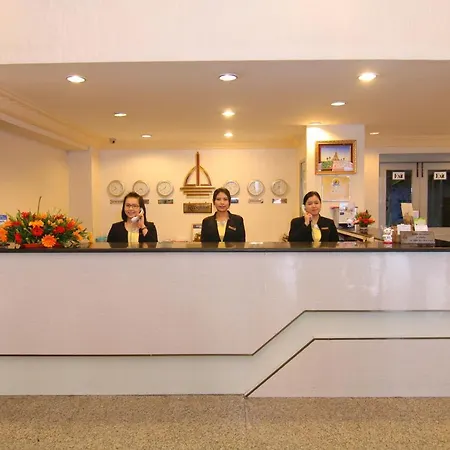 Central Hotel-2